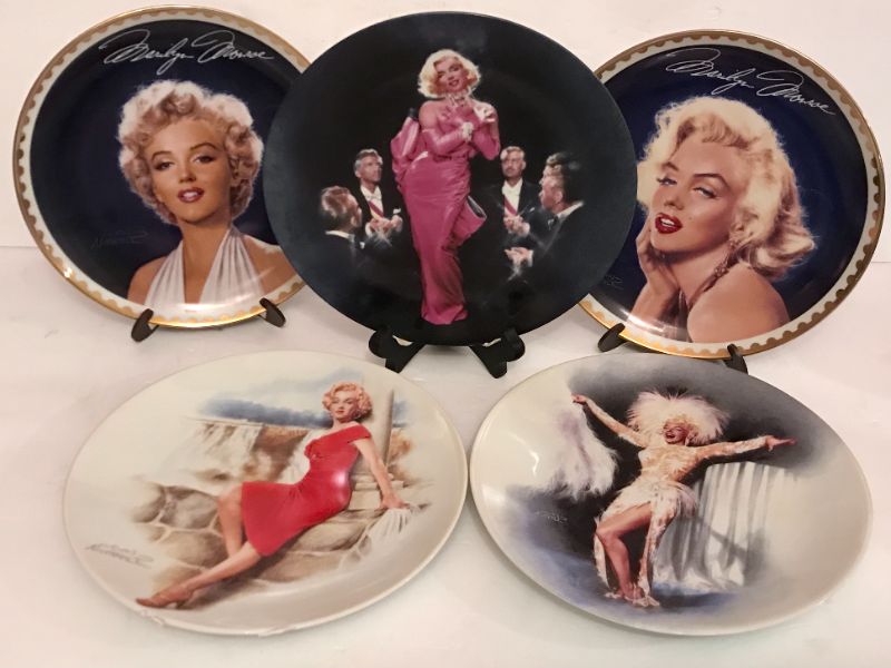 Photo 1 of MARILYN MONROE 5 COLLECTOR'S PLATES