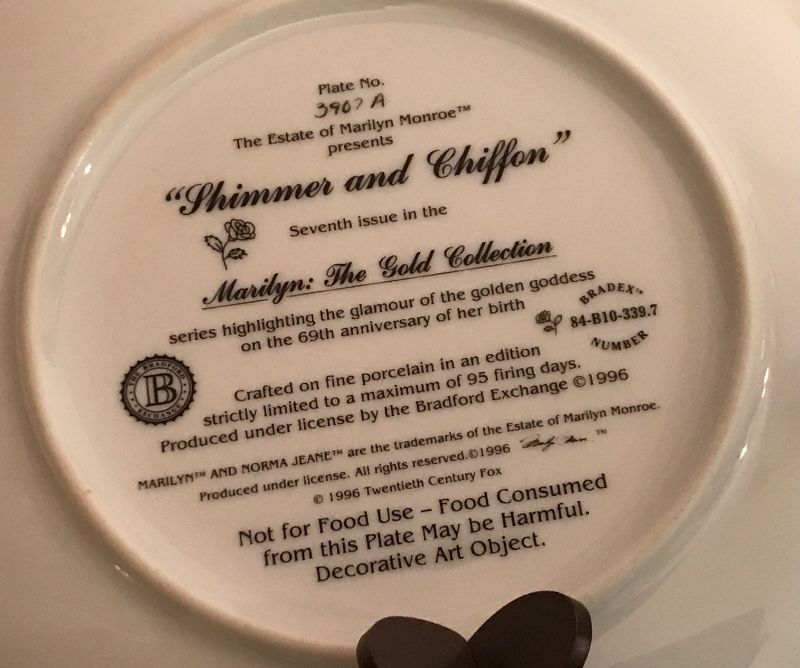 Photo 1 of SET OF 5 MARILYN MONROE COLLECTOR'S PLATES