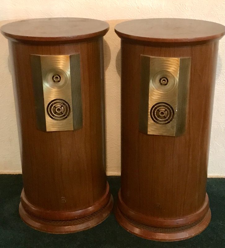 Photo 2 of EMPIRE SCIENTIFIC CORP MODEL 8000 GRENADIER 1960s 60 WATT ROUND SPEAKERS EXCELLENT COND 14.5” DIA & 29” TALL