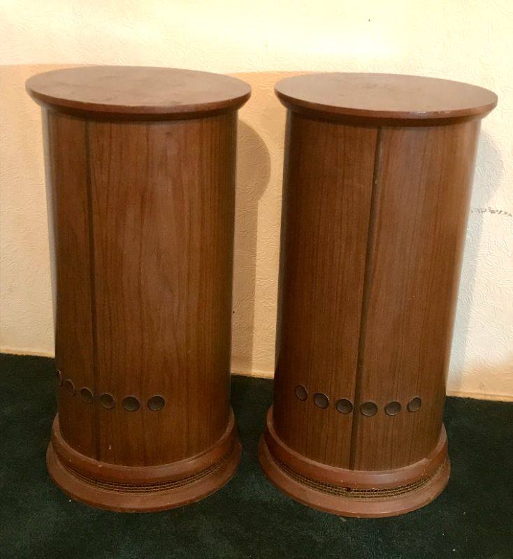 Photo 5 of EMPIRE SCIENTIFIC CORP MODEL 8000 GRENADIER 1960s 60 WATT ROUND SPEAKERS EXCELLENT COND 14.5” DIA & 29” TALL