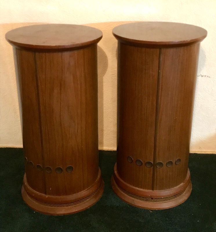 Photo 6 of EMPIRE SCIENTIFIC CORP MODEL 8000 GRENADIER 1960s 60 WATT ROUND SPEAKERS EXCELLENT COND 14.5” DIA & 29” TALL