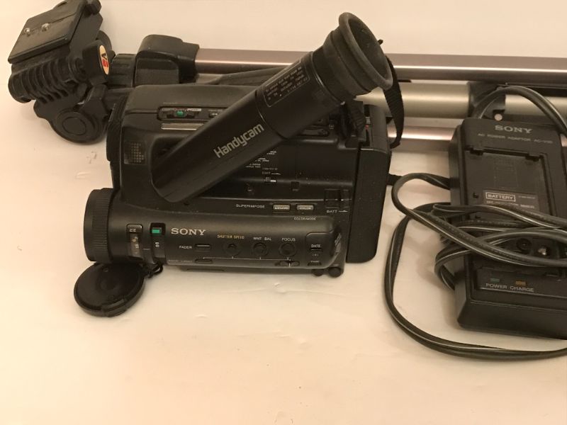 Photo 2 of SONY VIDEO 8 CANERA RECORDER CCD TR5 / CHARGER TRIPOD AND EXTRA TAPES