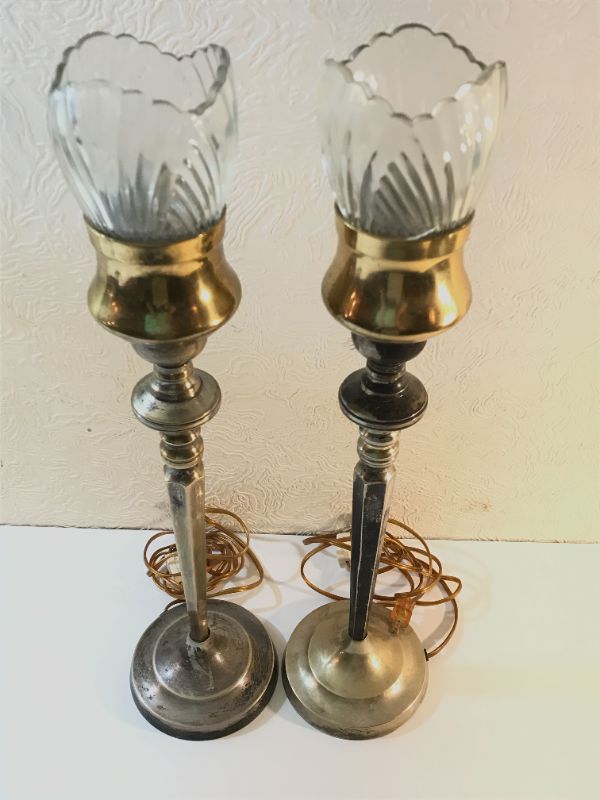 Photo 2 of VINTAGE CLEAR RIBBED PEG VOTIVE BRASS AND SILVERPLATED LAMP 23”h