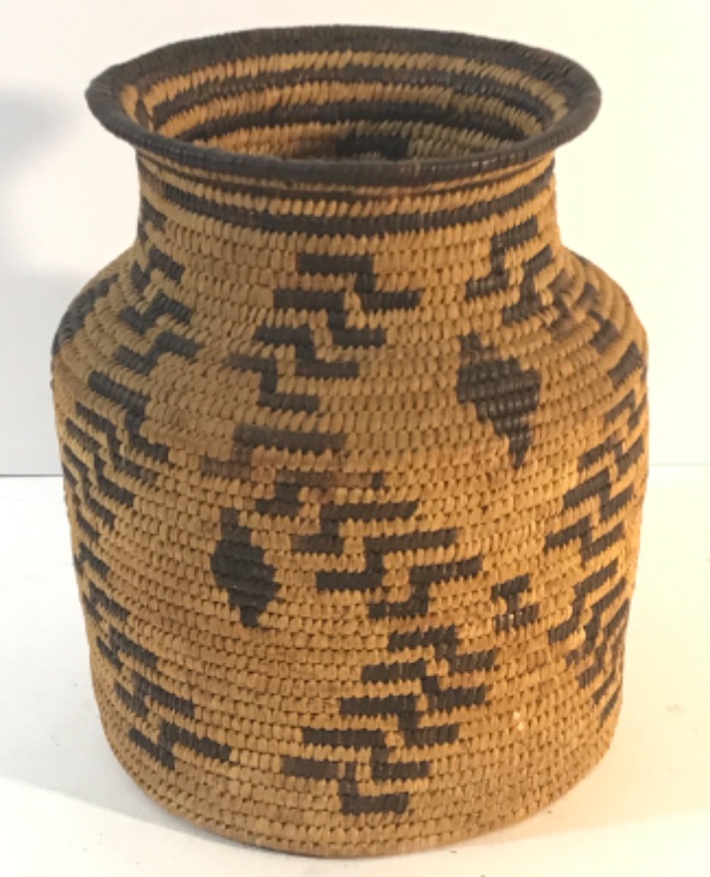 Photo 1 of AMERICAN INDIAN PIMA BASKET VERY RARE 7” DIA X 9”H