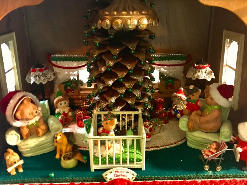 Photo 2 of SUGAR PINE CHRISTMAS DELIVERY HANDCRAFTED BY ROBERTA DARREN