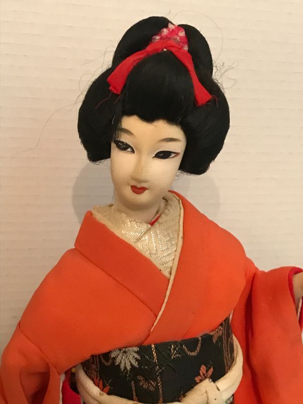 Photo 2 of EARLYRED 12 INCHES JAPANESE GEISHA KIMONO DOLL COLLECTABLE FIGURINES