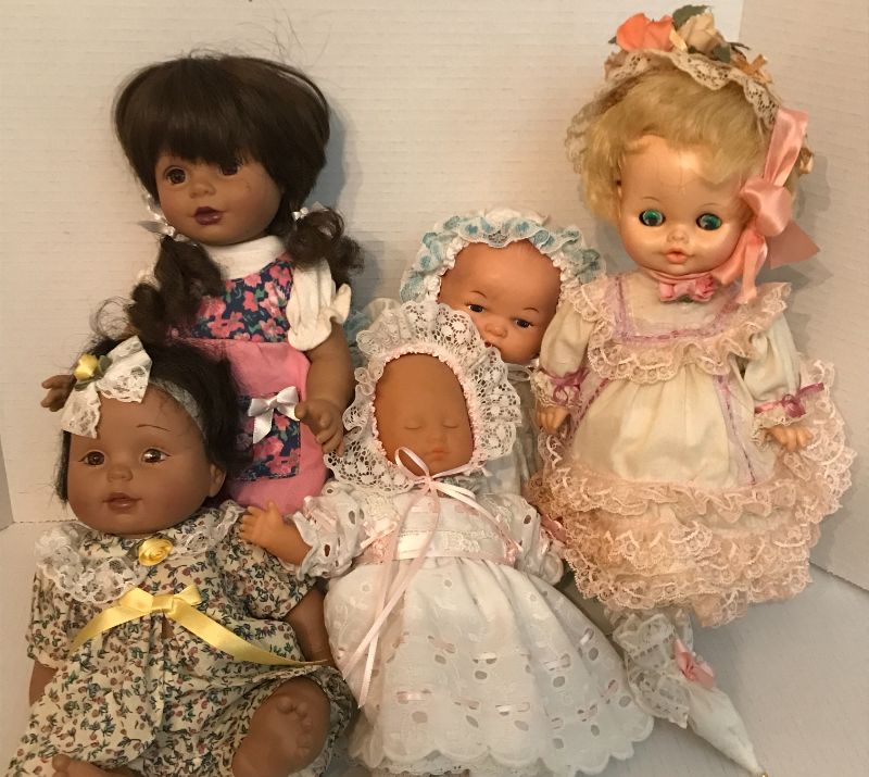 Photo 1 of 1980 BABY DOLLS IN DRESS AND VARIOUS IN SIZES