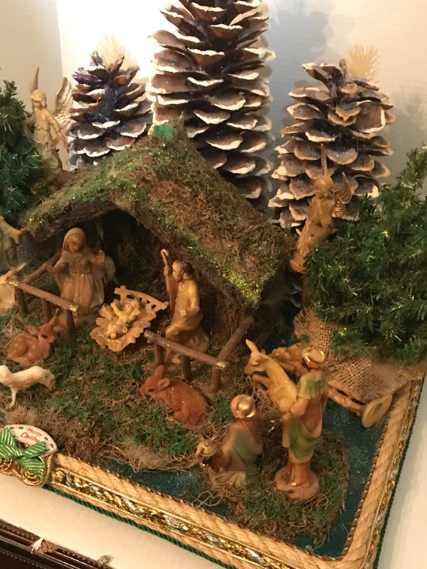 Photo 5 of SUGAR PINE NATIVITY HANDCRAFTED BY ROBERTA DARREN