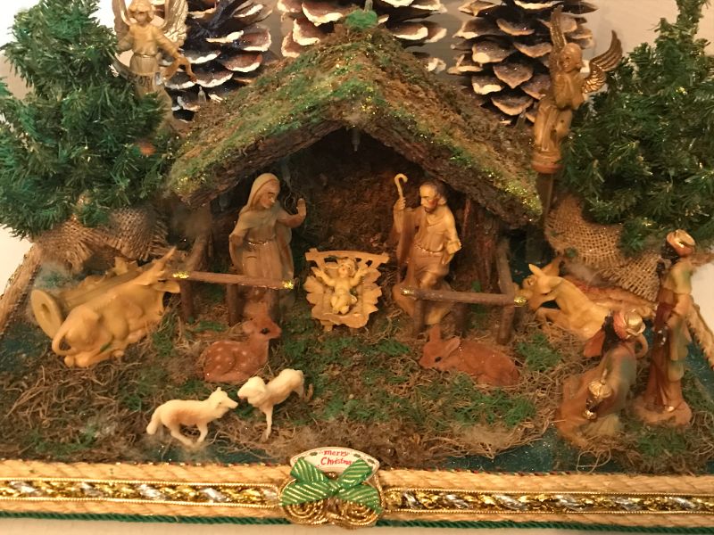 Photo 2 of SUGAR PINE NATIVITY HANDCRAFTED BY ROBERTA DARREN