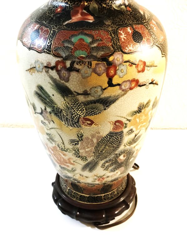 Photo 3 of ASIAN HANDPAINTED LAMP WITH BIRDS H- 32' 
ONE MORE IN AUCTION 