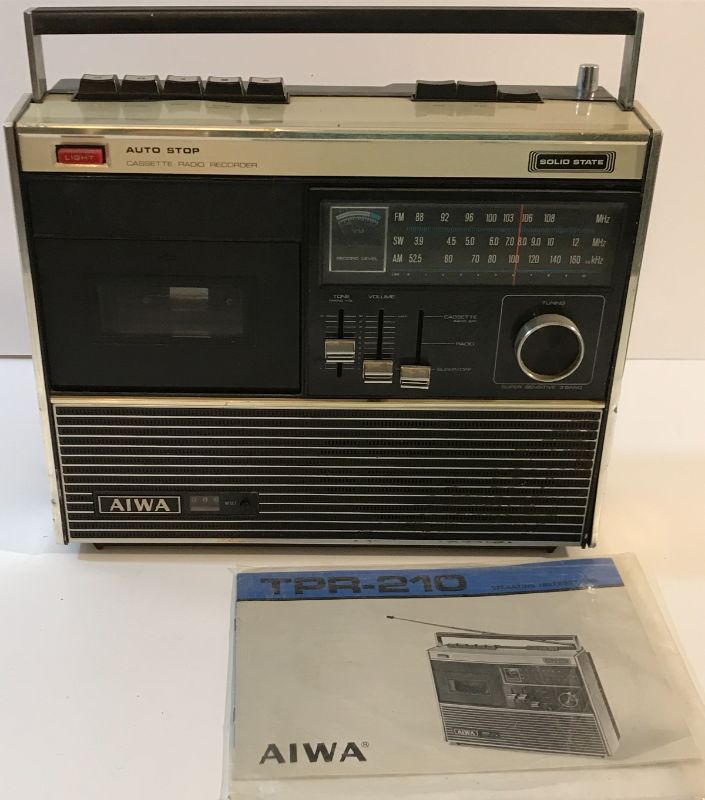Photo 1 of VINTAGE AIWA SOLID STATE CASSETTE RADIO RECORDER