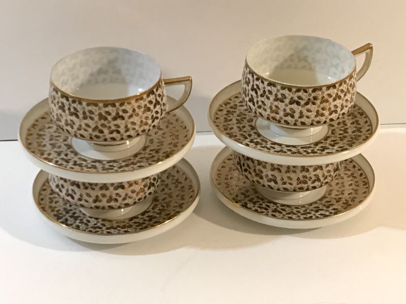 Photo 2 of HAYASI FINE CHINA KUTANI 11 PIECE TEA SET