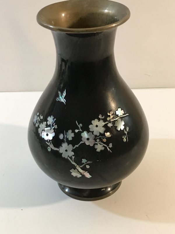 Photo 3 of BLACK LAQURED MOTHER OF PEARL INLAID DESIGN BRASS VASES 16”& 9” H