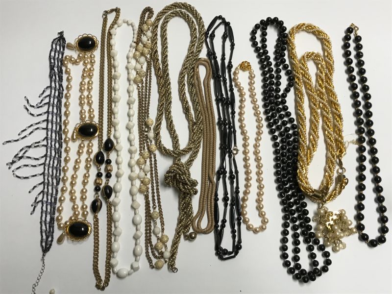 Photo 1 of LADIES VINTAGE NECKLACES & CHOKERS