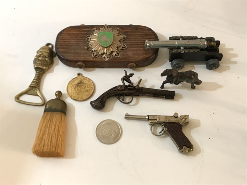 Photo 1 of VINTAGE NOVELTY GUNS AND MORE