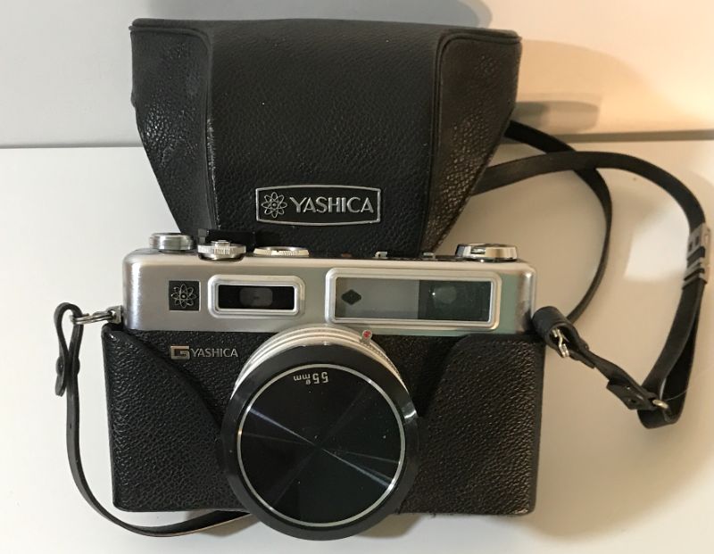 Photo 1 of VINTAGE YASHICA ELECTRO 35 GSN FILM CAMERA MINT CONDITION