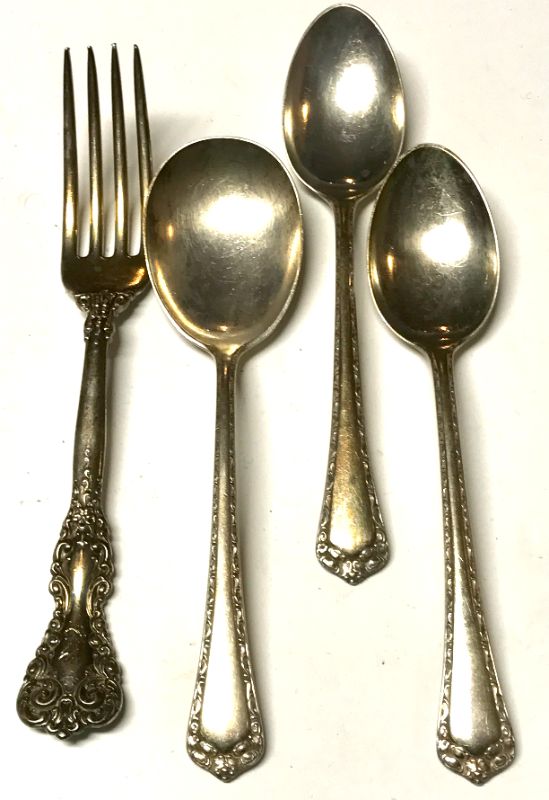 Photo 1 of EAST EASTERLING STERLING FLATWARE 
TW - 133g