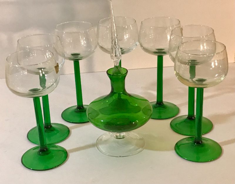 Photo 1 of LUMINARC CRYSTAL EMERALD GREEN STEM GLASSES MADE IN FRANCE
