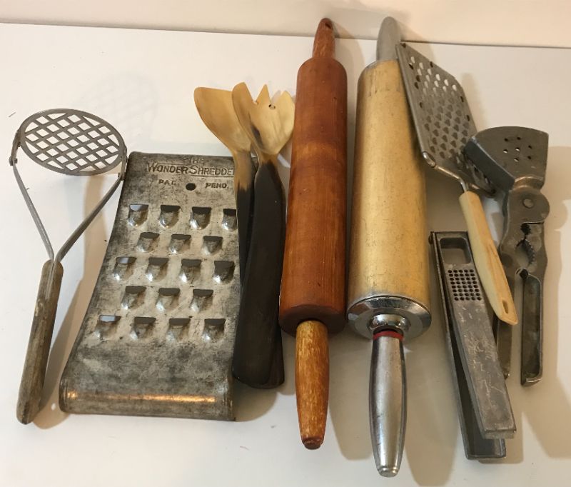 Photo 2 of VINTAGE / ANTIQUE KITCHEN UTENSILS AND TOOLS