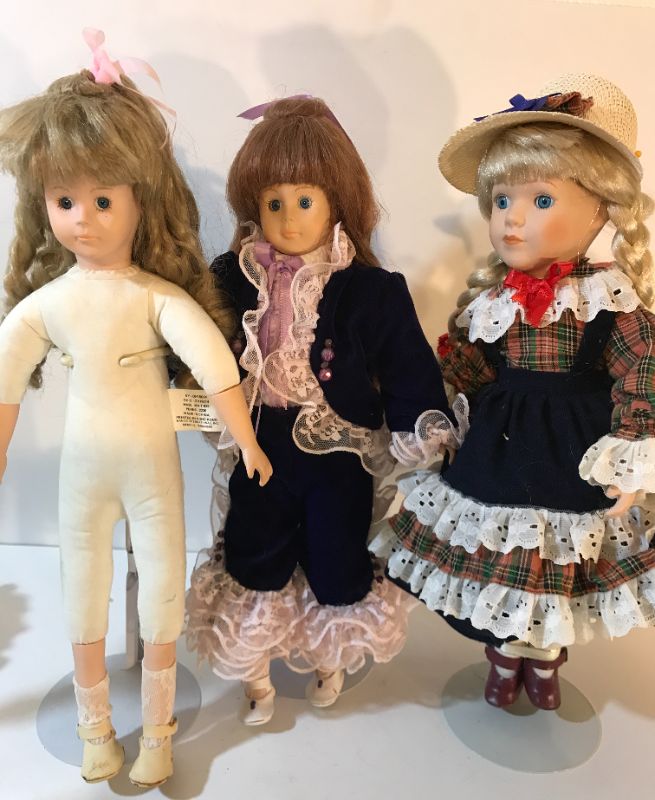 Photo 2 of SEYMOUR MANN LIMITED EDITION DOLL AND HER FRIENDS