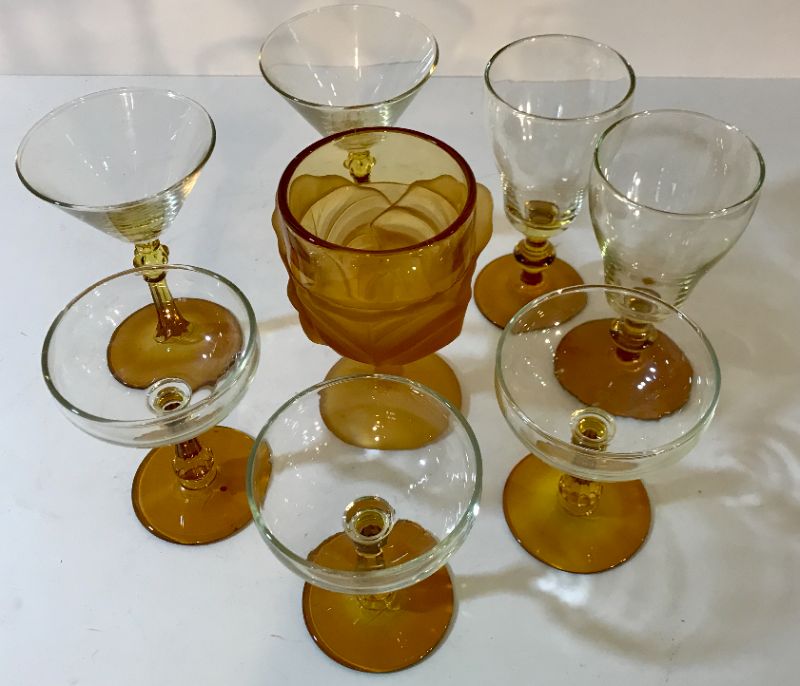 Photo 3 of VINTAGE AMBER STEM GLASSWARE 
8 PIECES