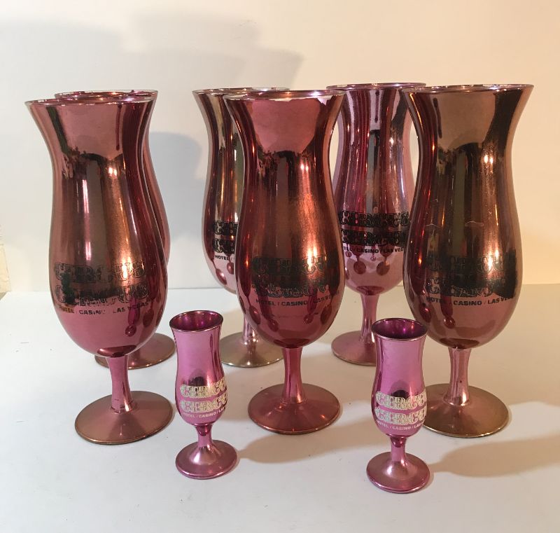 Photo 2 of VINTAGE CIRCUS CIRCUS PINK MIRROR HURRICANE GLASSES & SHOT GLASSES