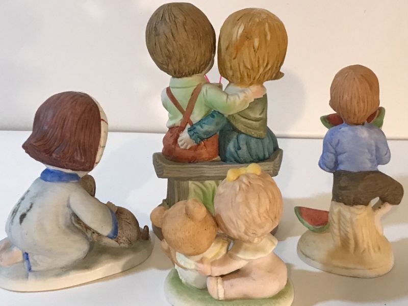 Photo 2 of VINTAGE CERAMIC FIGURINES - ROCKWELL
“JESUS LOVES YOU & MORE