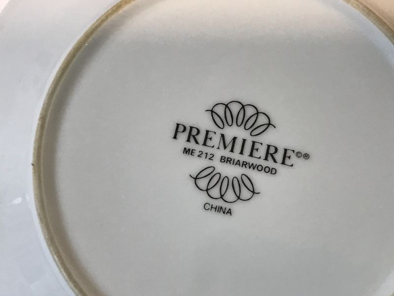 Photo 3 of VINTAGE PREMIER BRIARWOOD CHINA 
6 - 9“ BOWLS
3 - 8” SALAD PLATES
MORE OF THIS SET IN AUCTION