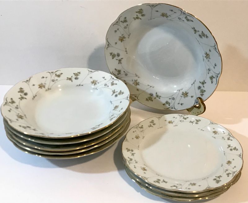 Photo 1 of VINTAGE PREMIER BRIARWOOD CHINA 
6 - 9“ BOWLS
3 - 8” SALAD PLATES
MORE OF THIS SET IN AUCTION