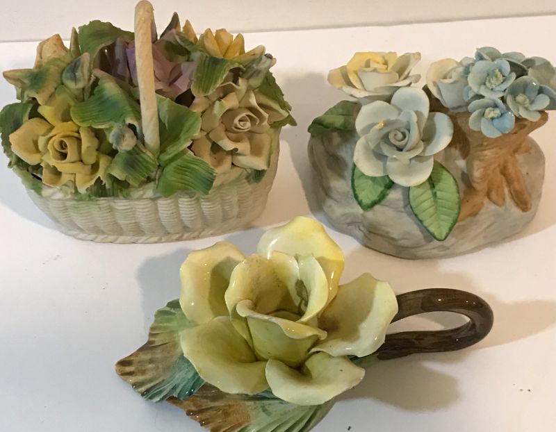 Photo 3 of VINTAGE CERAMIC FLOWERS, ROYAL ALBERT
FLOWER POT. 
YELLOW ROSE CANDLE HOLDER MADE IN YTALY & MORE
SOME BITE MARKS