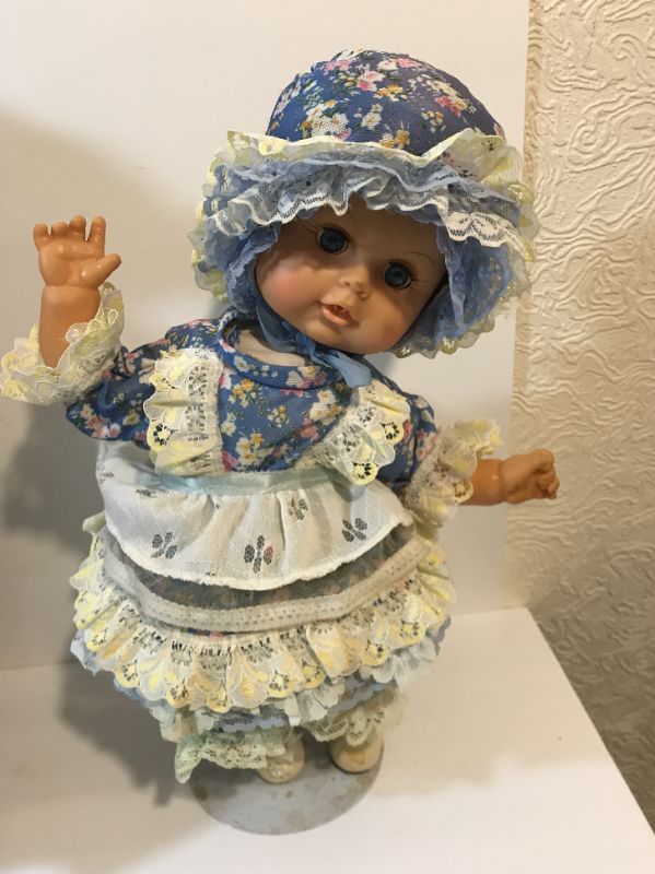 Photo 3 of VINTAGE HORSEMAN CLOTH BODY BABY DOLL 17” & MORE