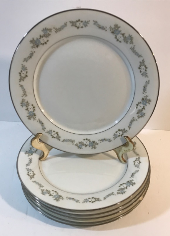 Photo 1 of VINTAGE NORITAKE LENORE DINNER PLATES
10.5 “ 
6 IN TOTAL