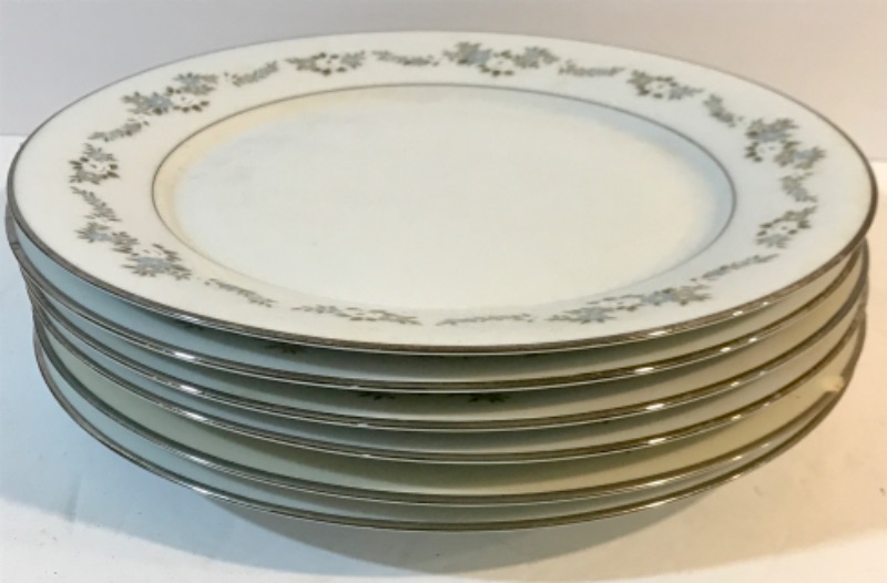 Photo 3 of VINTAGE NORITAKE LENORE DINNER PLATES
10.5 “ 
6 IN TOTAL