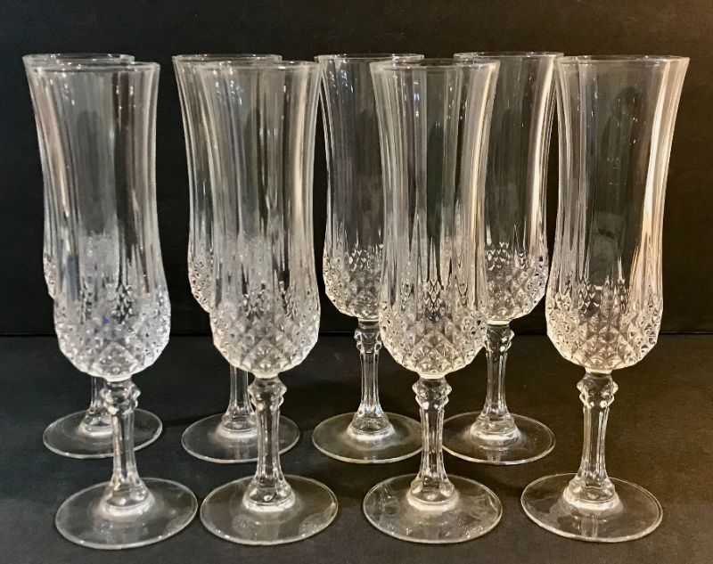 Photo 1 of CRYSTAL FLUTE GLASSES SET OF 8