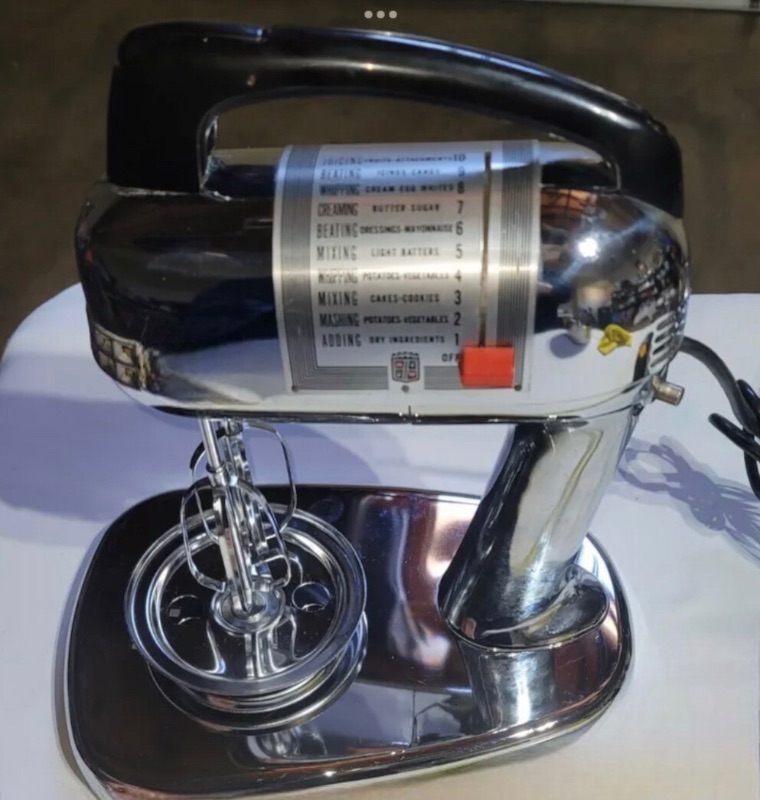 Photo 1 of VINTAGE CHROME MONTGOMERY WARD KITCHEN MIXER 50'S MID-CENTURY 10-SPEED.