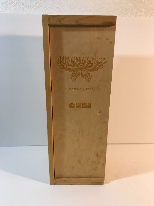 Photo 2 of UAW-DAIMLER CHRYSLER LAS VEGAS SPEEDWAY 2001 CELEBRATORY CHAMPAGNE BOTTLE WITH ORIGINAL WOOD CASE.