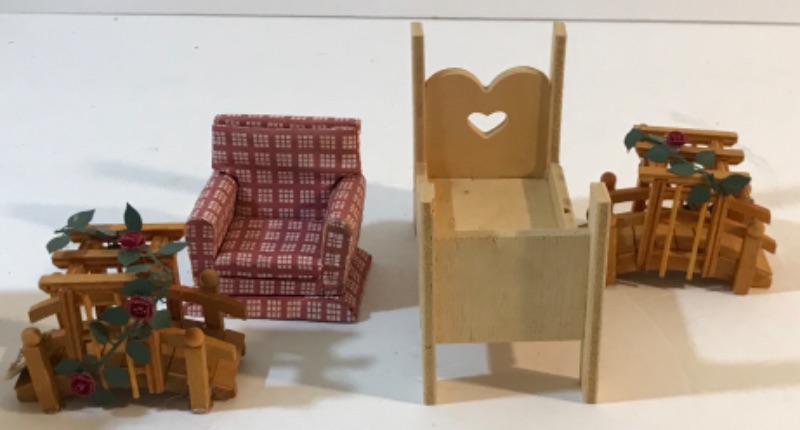 Photo 3 of WOODEN MINIATURE DOLLHOUSE FURNITURE