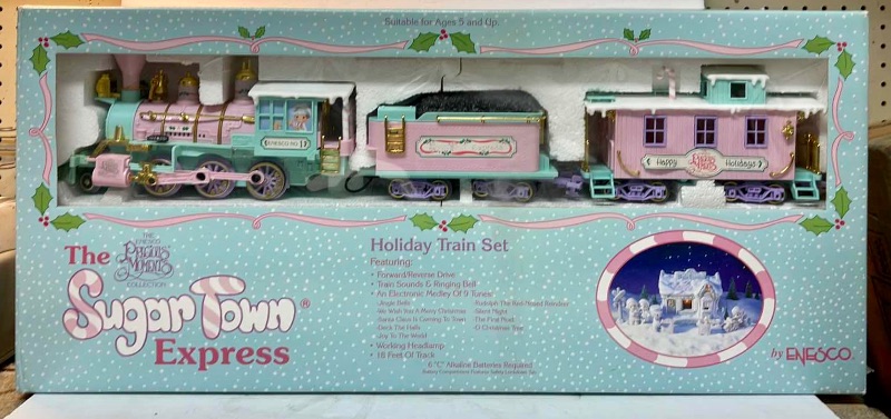 Photo 2 of PRECIOUS MOMENTS, SUGARTOWN EXPRESS HOLIDAY TRAIN SET & EXTRA 
