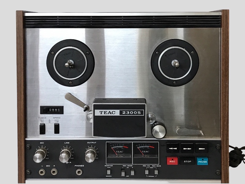 Photo 1 of TEAC 2300S REEL TO REEL - TESTED WORKING 