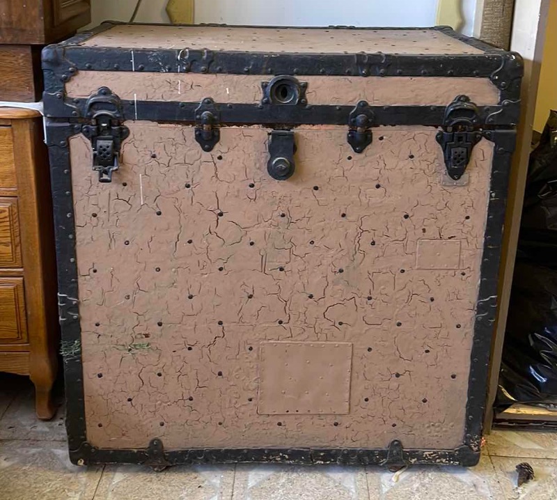 Photo 1 of ANTIQUE STEAMER TRUNK  W/ CONTENTS 36x 23x 38