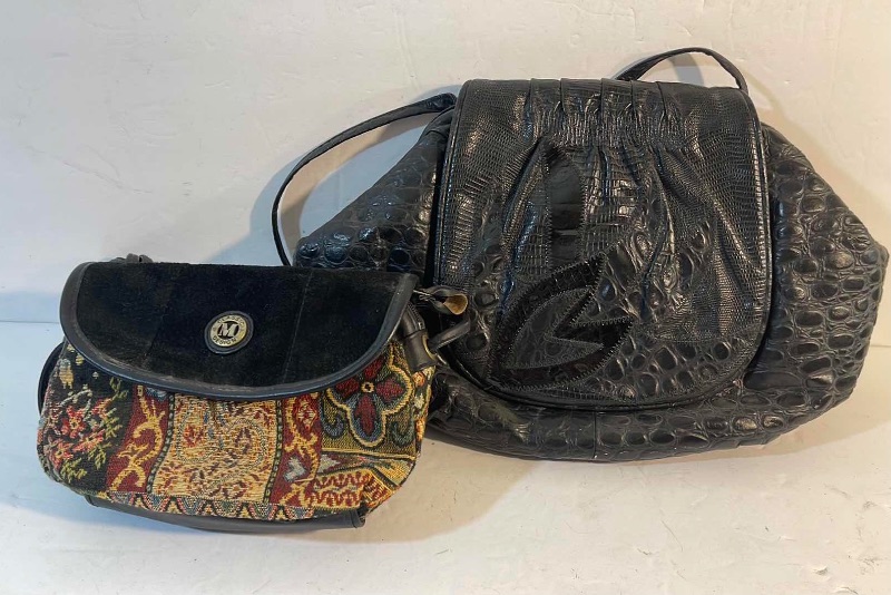 Photo 5 of VINTAGE HANDBAGS SOME LEATHER 