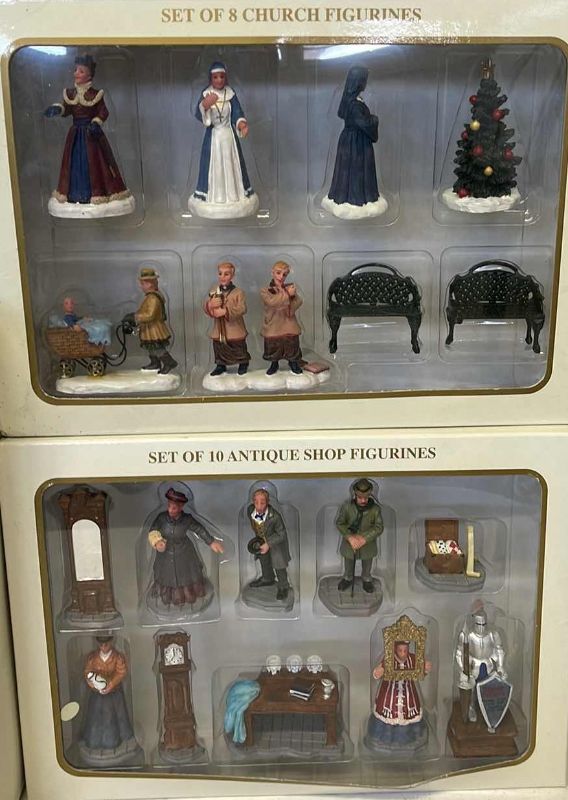 Photo 2 of DILLARDS WINTER GLEN
ANTIQUE SHOP FIGURINES