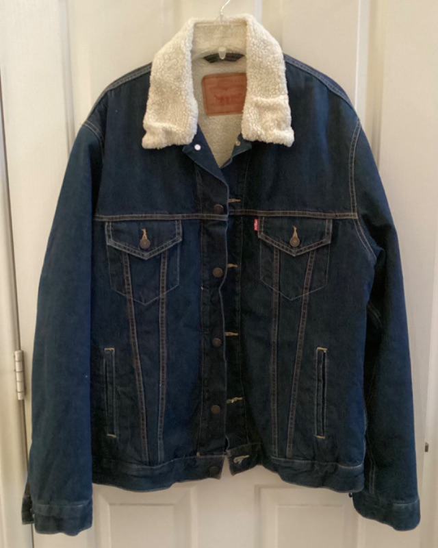 Photo 1 of LEVI’s SHERPA TRUCKER JACKET