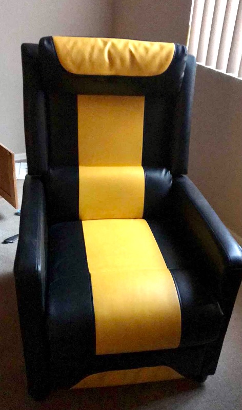 Photo 1 of GYMAX GAMING RECLINER SOFA PU LEATHER ARMCHAIR FOR KIDS YOUTH W/ - YELLOW

