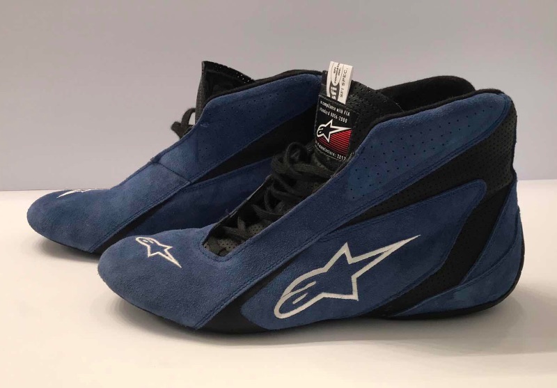 Photo 1 of ALPINESTAR SIZE 11