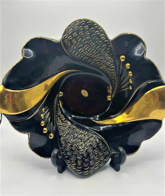 Photo 1 of DEPINTO AND MANO MADE IN ITALY BLACK AND GOLD BOWL CREAZIONI B.C 16”