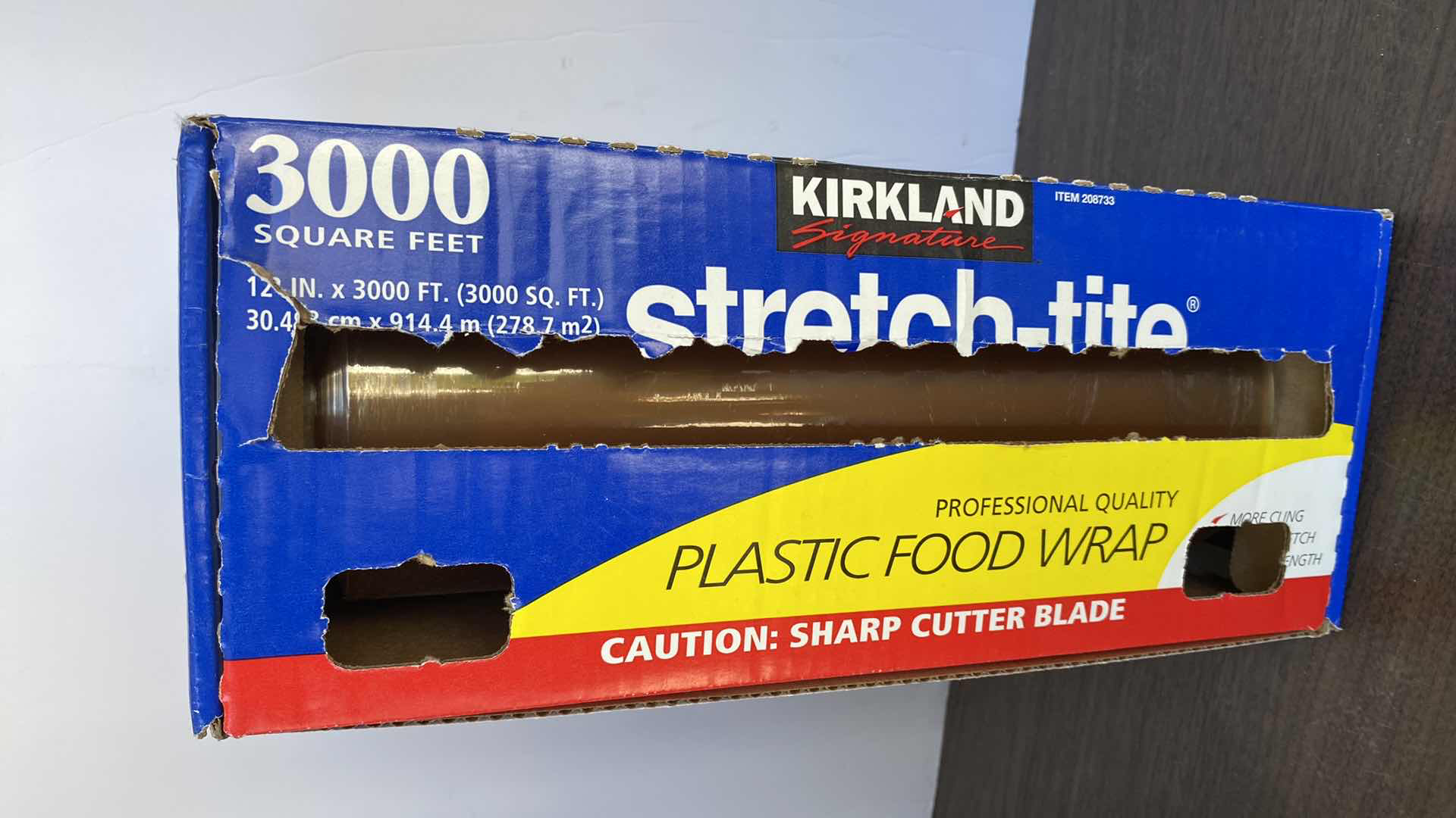 Photo 1 of KIRKLAND STRETCH-TITE FOOD WRAP LARGE BOX