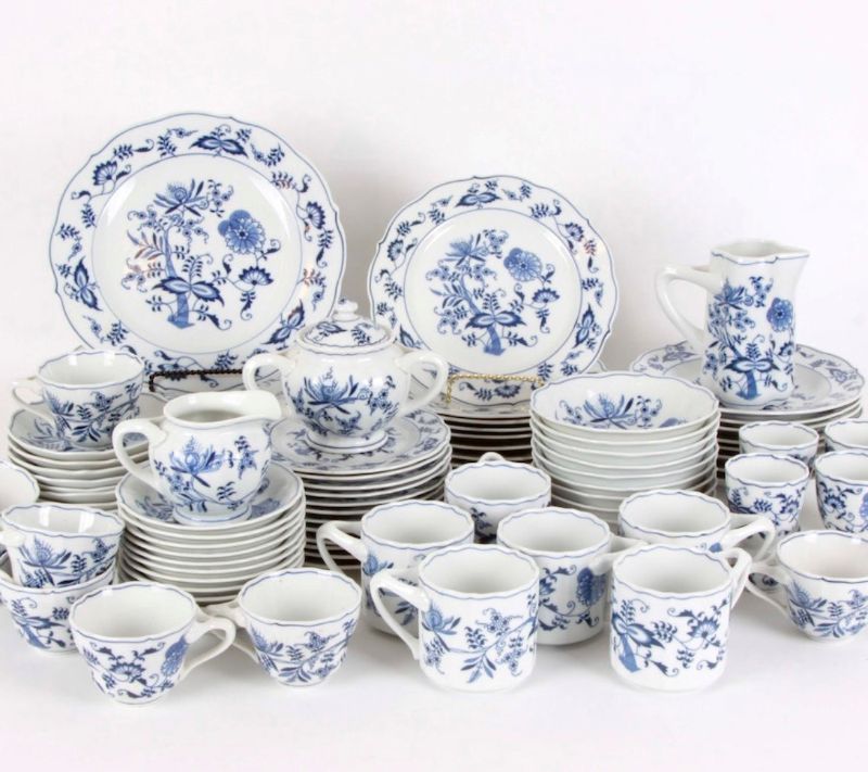 Photo 1 of RARE VINTAGE 135 PIECE SET OF BLUE DANUBE CHINA - 9 BOXES 