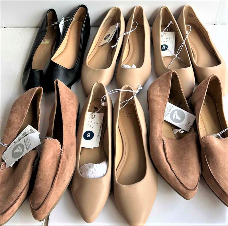 Photo 1 of 6 PAIRS OF SHOES (5 SIZE 9, 1 SIZE 9.5)