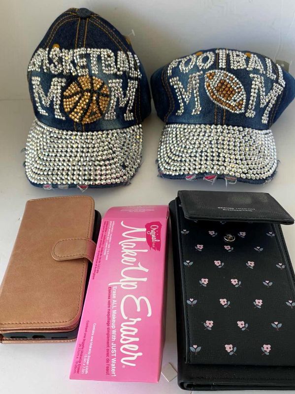 Photo 1 of MOM BLING CAPS WALLETS AND MAKE UP ERASER